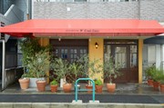  Outside view 