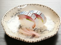 Gion Sato_"Mackerel Sushi" - a dish that is very satisfying in both taste and volume