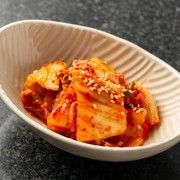  Gin's specialty raw kimchi 