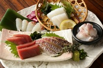 Uosakaba Pin_Simply fresh! "Daily sashimi platter of 5 kinds"