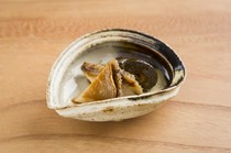 Sushi Fujita_"Steamed abalone" (course, example) - a soft texture and rich liver flavor