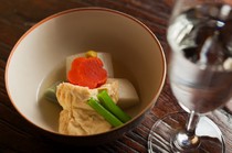 Kitakamakura En_Steamed assortment - A combination of seasonal ingredients with the fragrance of top-quality stock