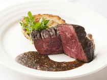 Salle a Manger_"Sauteed Bavette with shallot sauce (domestic beef)"