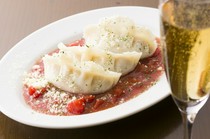  3顆番茄奶酪湯餃 