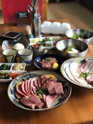 현산 와규 & 아구 돼지 류큐 먹기 쓰쿠시 코스