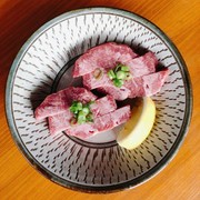 두껍게 썬 쇠고기(1장)