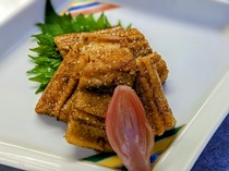 Himeji Sushi-Ichi_Sushiichi's specialty "Conger eel appetizer" made with domestic conger eel