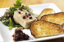 Takeru Quindici_A must-try dish that pairs well with wine: "Chicken White Liver Mousse"