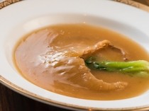 Chugoku Ryori Koka_The "Braised Shark Fin" is a tender Chinese crowd-pleaser packed full of savory flavor.