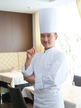 Lumiere_Yasushi Karato