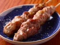 Sumibi Jidori Bishu Ayamuya_A rare "Chicken Neck (salt/spices/sauce)" that can only be obtained in small quantities from one chicken.