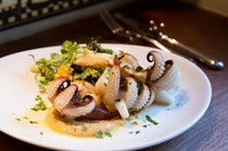 Osteria da K. [Kappa]_Fresh squid with an oriental flavor: "Grilled Edomae Sumiika Tentacles with Chickpea Puree"