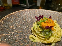 Charcoal grilled steak and wine obiobi_Sea urchin and green laver seaweed