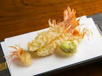 Shunsaiten Tsuchiya_"Amakusa Kuruma Shrimp Tempura" with a delicious batter coating