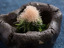 Utsuwa Ryori Sano_Savor the texture, as well as the flavor of the stock: "Sakizuke (appetizer)"