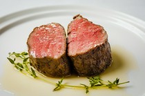 RUSTEAKS_NZ Grass-fed Tenderloin "Silverfern" - Lean beef fillet grown on pasture 