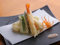 Azabu Tansumachi Tenryoan_Assorted tempura