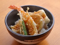 Azabu Tansumachi Tenryoan_Top-grade tempura bowl