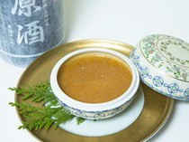 Japanese Restaurant Ryo_A delicacy with a rich foie gras flavor: "Foie gras chawanmushi with snow crab sauce"