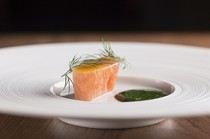 hiroto_A simple "Salmon Confit" with spinach puree