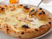 Trattoria & Pizzeria BEATO_Quattro Formaggi