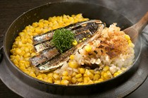 Ryouriya Somekawa_Pot Rice - The restaurant's signature dish is prepared with seasonal seafood and vegetables, using ingredients that reflect the season.