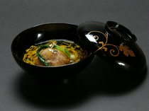   Kanazawa Sekitei_Kaga lotus root steamed buns with chrysanthemum flower sauce