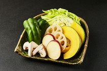   Nikusho Jade Kanazawa_Assortment of seasonal grilled vegetables