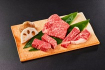   Nikusho Jade Kanazawa_"Special Selection of Three Kinds" where you can eat rare cuts of Noto beef