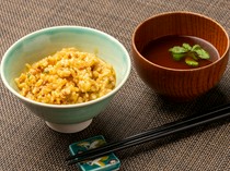 MASUNOSUKE_采用精选日本食材制作的“肉末饭”