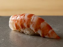 Sushi Gotoku_"Kuruma shrimp" allows you to fully experience the natural sweetness and flavor of shrimp.