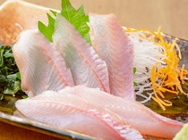 Hakodate Kaisen Izakaya Yan-shugyoba Nidaime Shoueimaru_The freshness of the fish makes it delicious even as sashimi! The texture and sweetness of the "Atka mackerel sashimi" will surprise you.