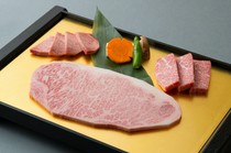 Rokkasen Nishiguchi Main Branch_Assortment of premium Matsusaka beef sirloin