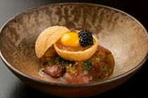 SHIROSAKA - Sumibi Kappo_"Cold Tuna and Sea Urchin" with a perfect balance of each ingredient