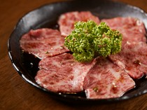 石垣牛炭火燒肉　山本_上腰肉