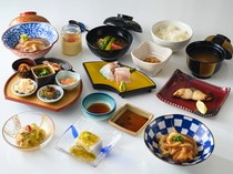 Wa Dining Sato_"Seasonal Easy Course" made with exquisite ingredients, mainly seasonal seafood