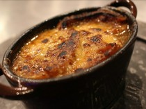 restaurant Artisan_Men's Onion Gratin Soup