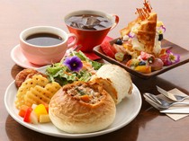 19HITOYASUMI Nanto A-MIEUX branch_Choose from 4 types of hot soup: "Homemade Bagel Pod Chowder and Waffle Dessert Lunch Set"