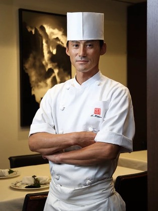 Chinese Restaurant RAIKA shi kun shi so_Akira Kimura