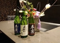 Teppanyaki Sanga_[Local Sake (Japanese alcohol) from Nara] Goes perfectly with meat and brings out the savory taste of dishes.