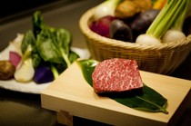 Teppanyaki Sanga_[Miyabi] Steak course using tender, high-quality Yamagata Kuroge Wagyu beef