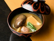 Ishiya_Enjoy the taste of Kanazawa's representative local dish, "Jibuni"