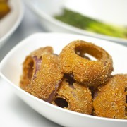  Spicy Onion Rings 