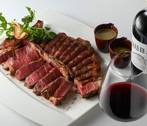  John Dee Long Grain Black Angus QLD, Australia Dry Aged T-Bone 800G 
