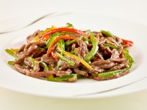 La Vista Hakodate Bay Seafood Chinese Cuisine KAI FOO ROU_Stir-fried thin slices of Hokkaido beef and green peppers