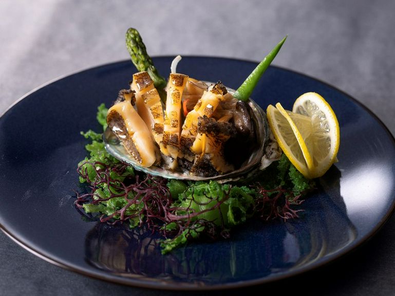 Teppanyaki Fujita Reservation in Nishi-Shinjuku/Teppanyaki - SAVOR