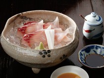 Ukai Toriyama_The fish has no unpleasant odor and a light taste. "Saku Koi Arai" has a refined sweetness.