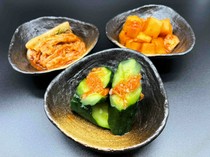 Premium Wagyu-no-Mise Mikura-no-Mori_Mikura's homemade 3 kinds of kimchi