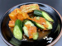  Mikura's homemade kimchi platter of three kinds 