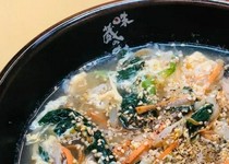  Gomtang gukbap / Kalbi gukbap / Yukgaejang gukbap 